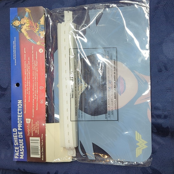 Face Shield - Wonder Woman - Picture 2 of 4